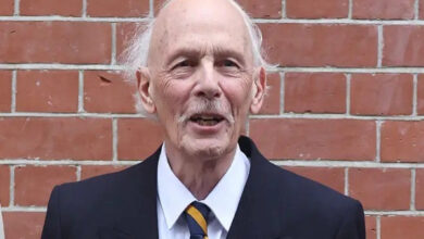 Paul Nicholas