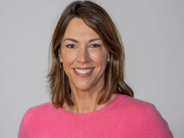 Lara Rostron